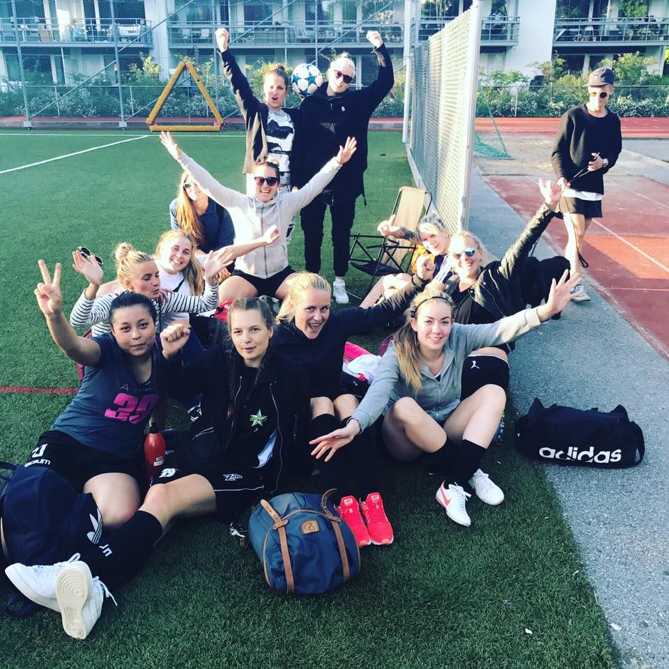 Stockholm All Stripes damfotboll 2017